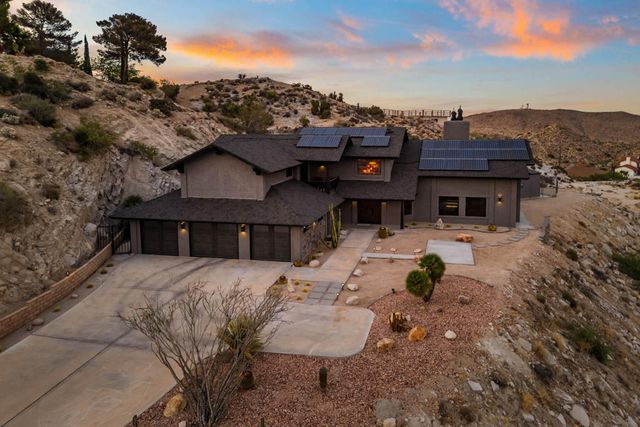 6171 Del Rio Way, Yucca Valley, CA 92284