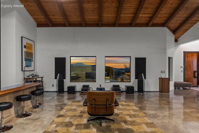 6171 Del Rio Way, Yucca Valley, CA 92284