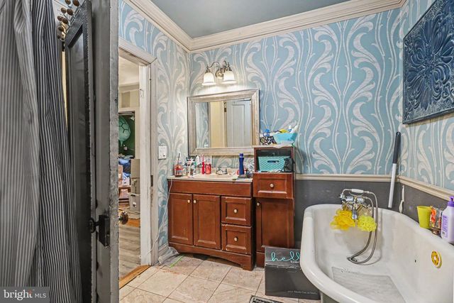 61 MAYFIELD ST, Dover, PA 17315