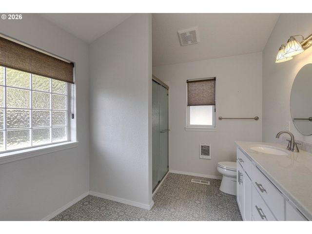 1964 Nw COTTONWOOD Dr, Mc Minnville, OR 97128