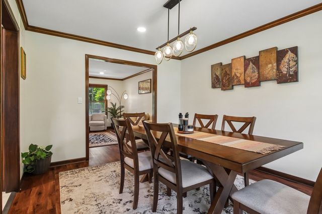 816 Bonnie Brae Lane, Bolingbrook, IL 60440