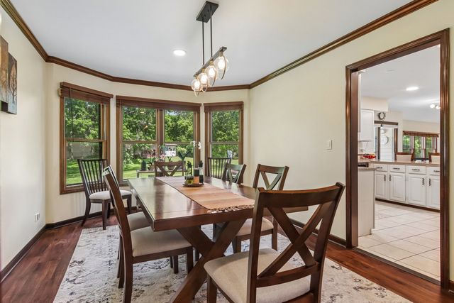 816 Bonnie Brae Lane, Bolingbrook, IL 60440