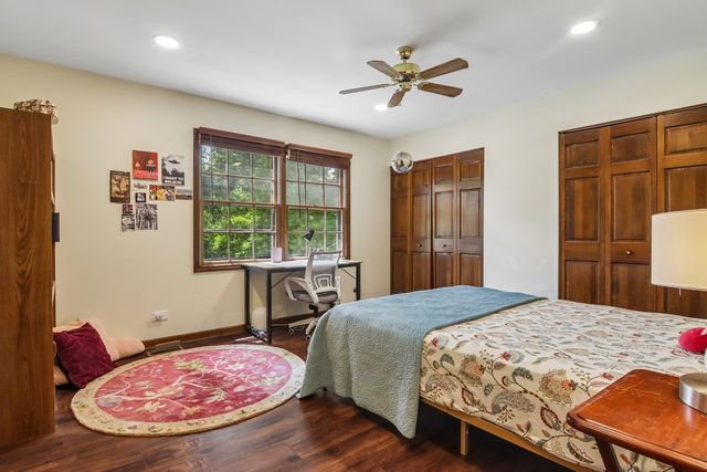816 Bonnie Brae Lane, Bolingbrook, IL 60440