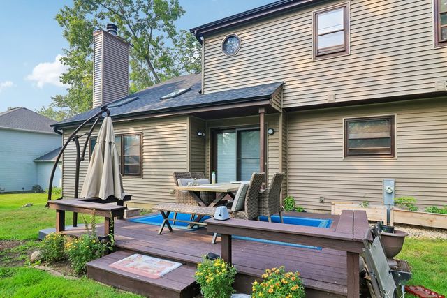 816 Bonnie Brae Lane, Bolingbrook, IL 60440