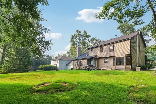 816 Bonnie Brae Lane, Bolingbrook, IL 60440