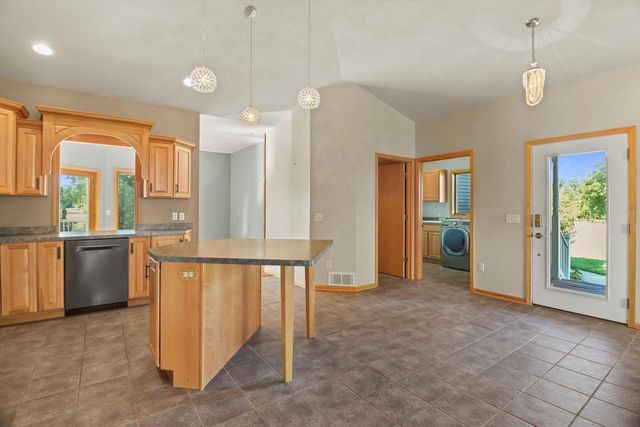 1016 Eagle Lane, Poynette, WI 53955