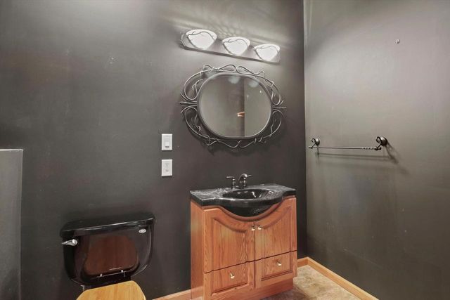 1016 Eagle Lane, Poynette, WI 53955