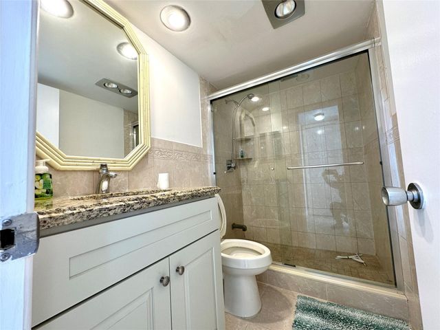 2671 S Course Drive 802, Pompano Beach, FL 33069