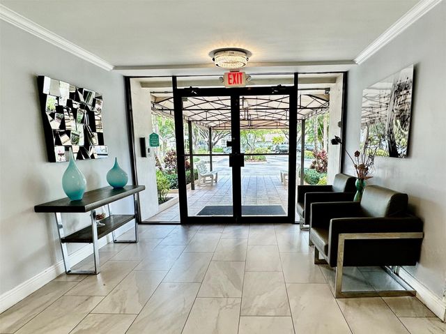 2671 S Course Drive 802, Pompano Beach, FL 33069