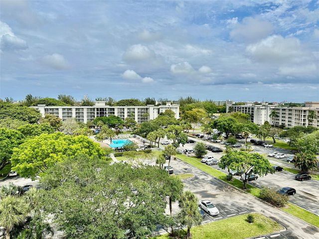 2671 S Course Drive 802, Pompano Beach, FL 33069