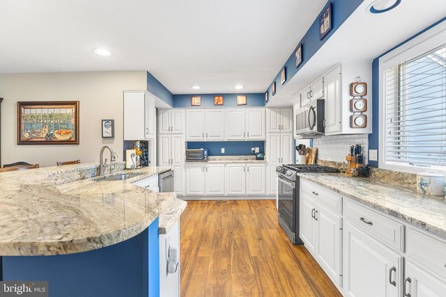 335 PROSPECT BAY DR W, Grasonville, MD 21638