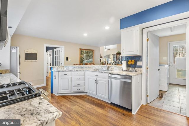 335 PROSPECT BAY DR W, Grasonville, MD 21638