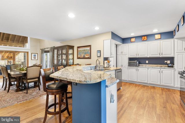 335 PROSPECT BAY DR W, Grasonville, MD 21638