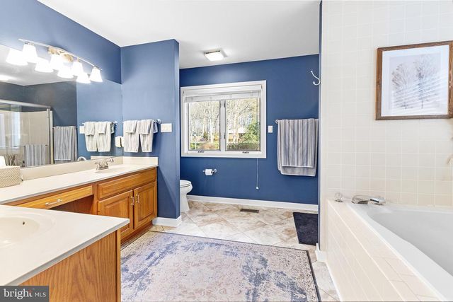 335 PROSPECT BAY DR W, Grasonville, MD 21638