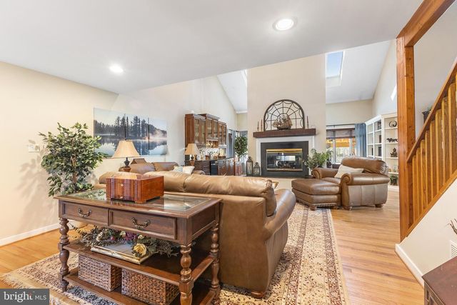 335 PROSPECT BAY DR W, Grasonville, MD 21638