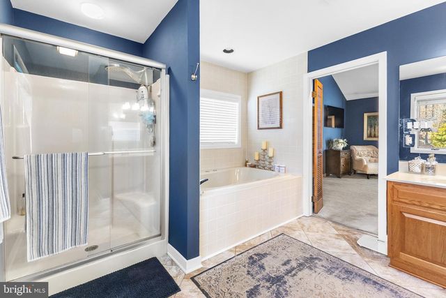 335 PROSPECT BAY DR W, Grasonville, MD 21638