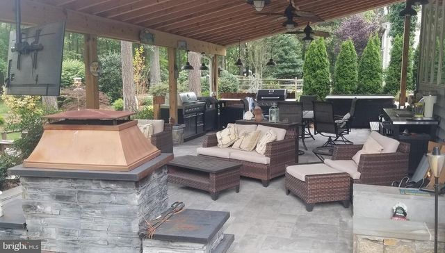 335 PROSPECT BAY DR W, Grasonville, MD 21638