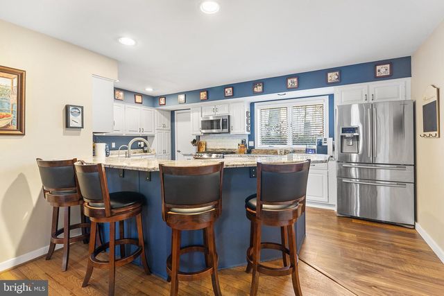 335 PROSPECT BAY DR W, Grasonville, MD 21638