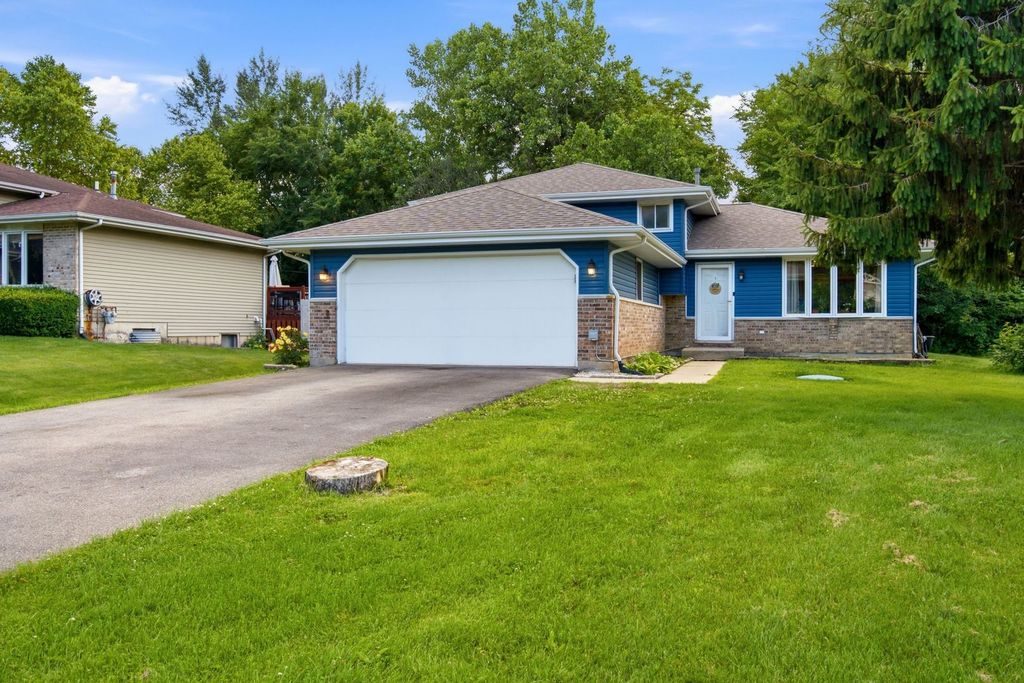 0N140 Sarana Avenue, West Chicago, IL 60185 — exterior