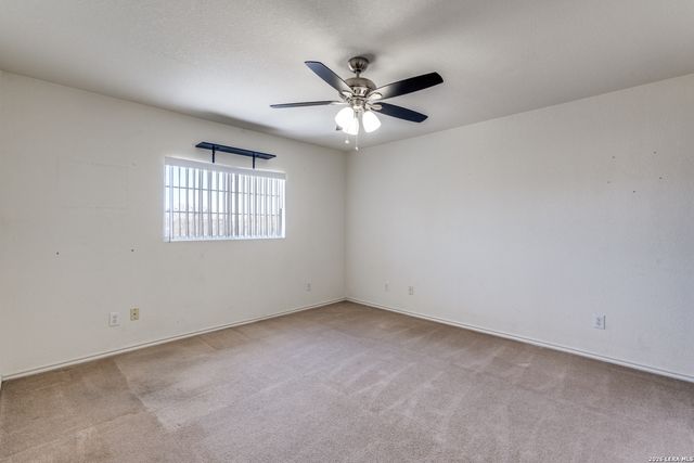 640 NW Crossing, New Braunfels, TX 78130