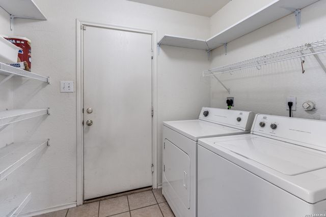 640 NW Crossing, New Braunfels, TX 78130