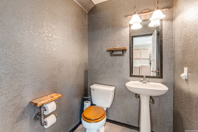 640 NW Crossing, New Braunfels, TX 78130