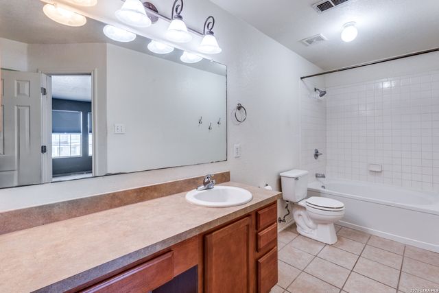 640 NW Crossing, New Braunfels, TX 78130