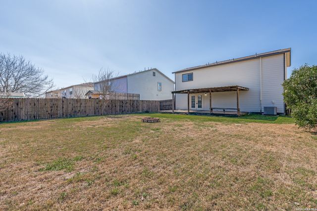 640 NW Crossing, New Braunfels, TX 78130