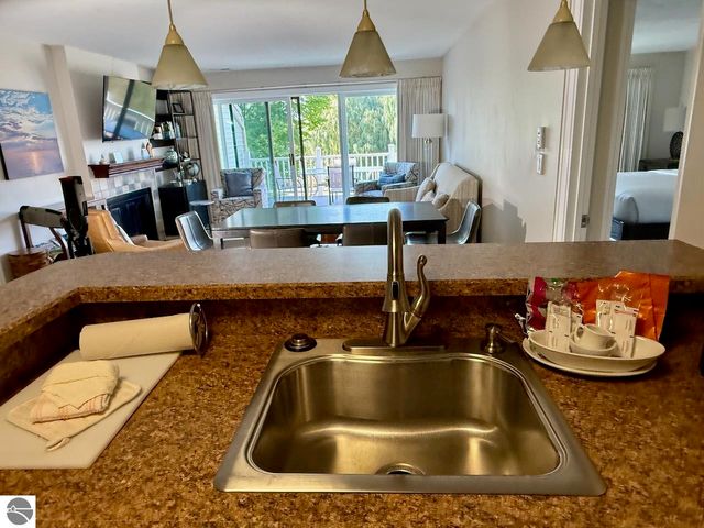 5148 Valleyway Drive, Williamsburg, MI 49690