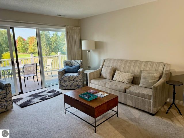 5148 Valleyway Drive, Williamsburg, MI 49690