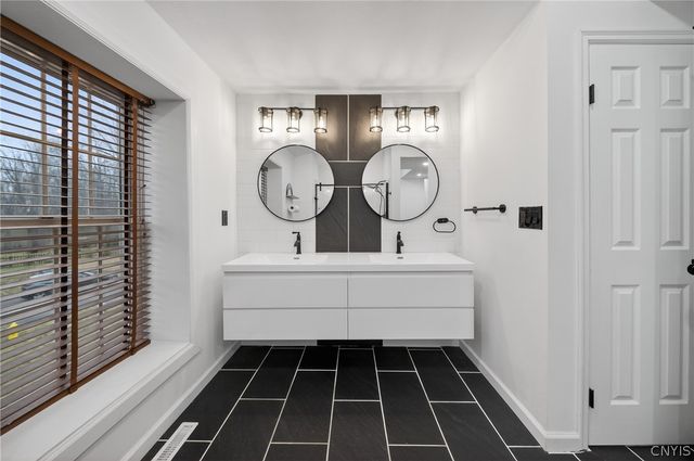 322 Garfield Avenue, Salina, NY 13088