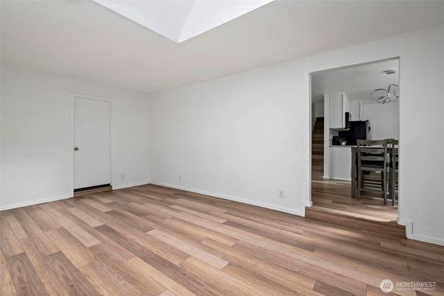 744 Spitfire Lane, Oak Harbor, WA 98277