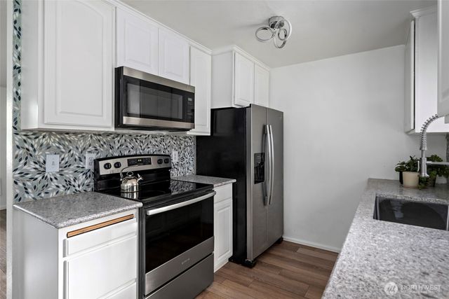 744 Spitfire Lane, Oak Harbor, WA 98277