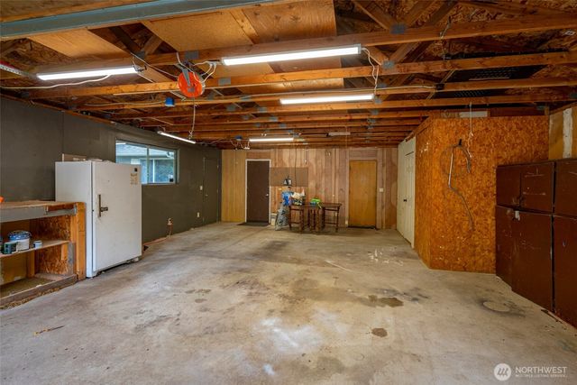 744 Spitfire Lane, Oak Harbor, WA 98277