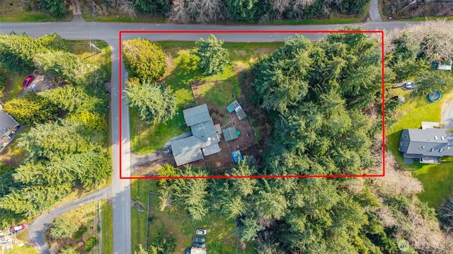 744 Spitfire Lane, Oak Harbor, WA 98277