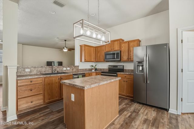 11761 HUCKLEBERRY Trail E, Macclenny, FL 32063