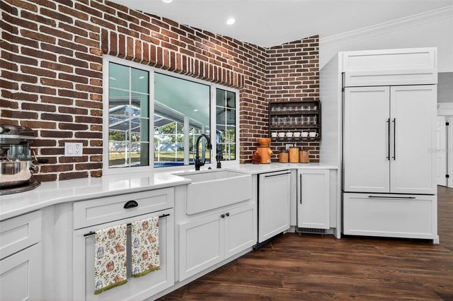 11945 74TH AVENUE, Seminole, FL 33772