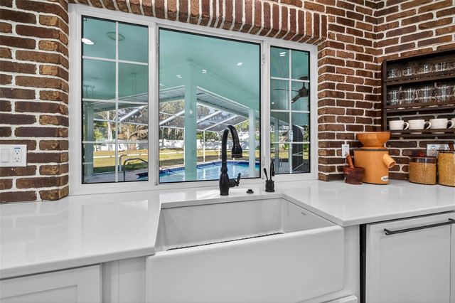 11945 74TH AVENUE, Seminole, FL 33772