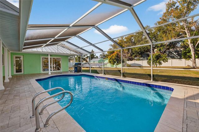 11945 74TH AVENUE, Seminole, FL 33772