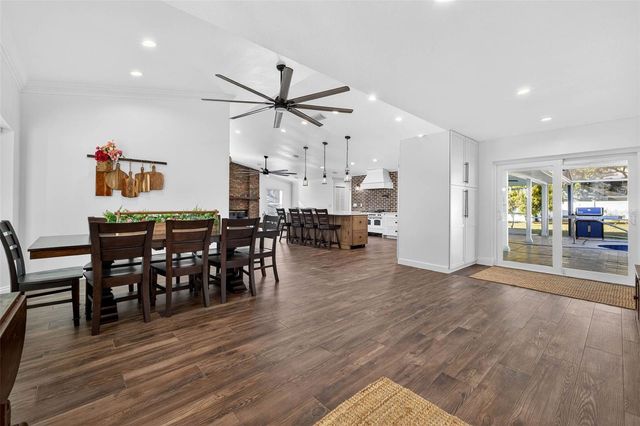 11945 74TH AVENUE, Seminole, FL 33772