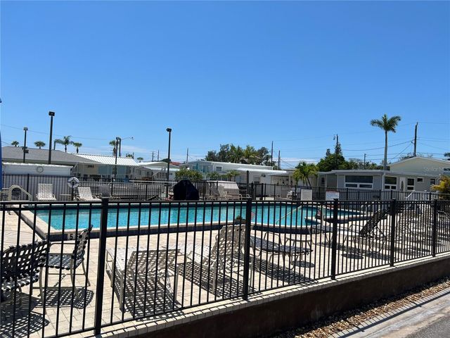 2601 GULF DRIVE N 310, Bradenton Beach, FL 34217