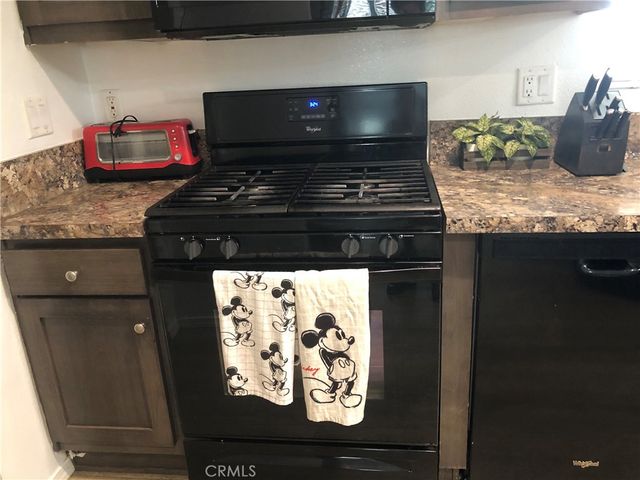 4901 Green River 292, Corona, CA 92878