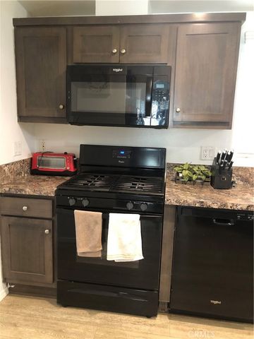 4901 Green River 292, Corona, CA 92878