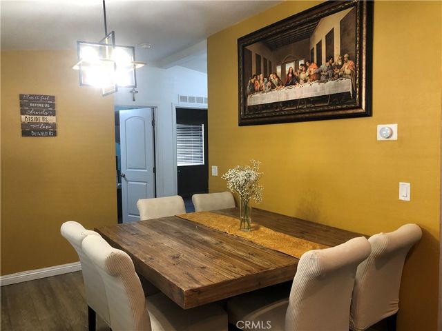 4901 Green River 292, Corona, CA 92878