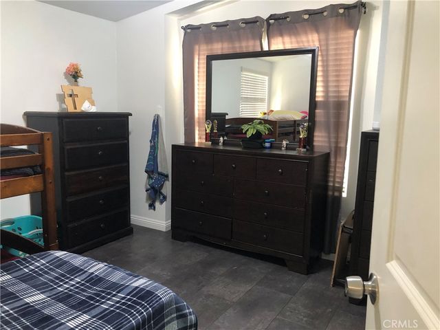 4901 Green River 292, Corona, CA 92878