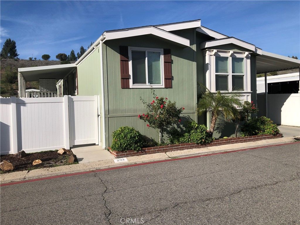 4901 Green River 292, Corona, CA 92878