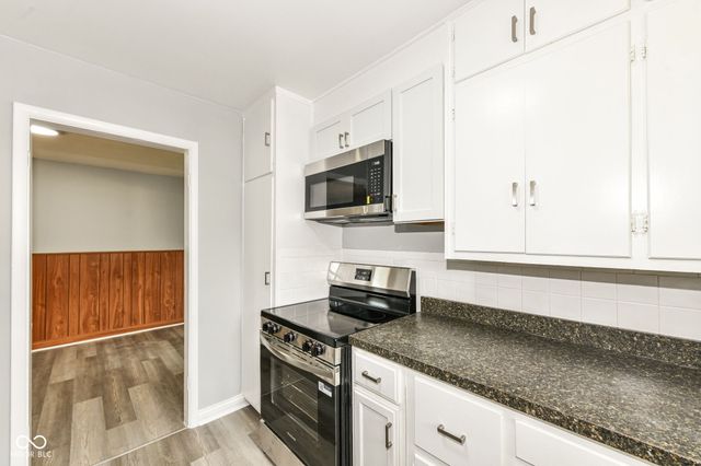1620 Englewood Drive, Indianapolis, IN 46219