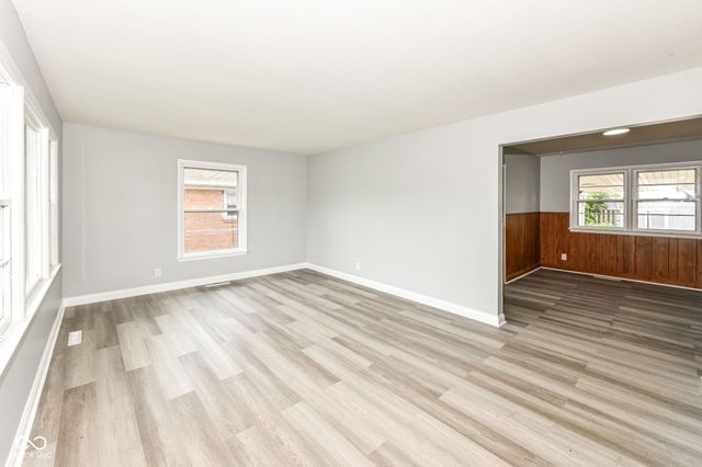 1620 Englewood Drive, Indianapolis, IN 46219