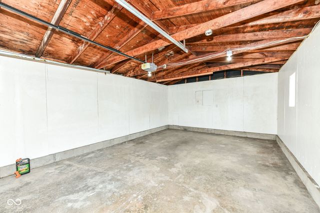 1620 Englewood Drive, Indianapolis, IN 46219