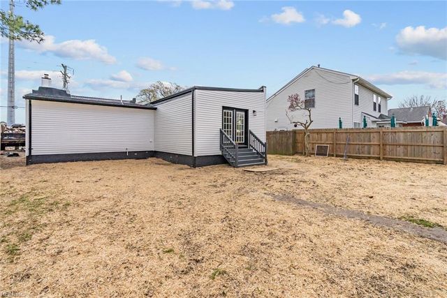 8483 Old Ocean View RD, Norfolk, VA 23518